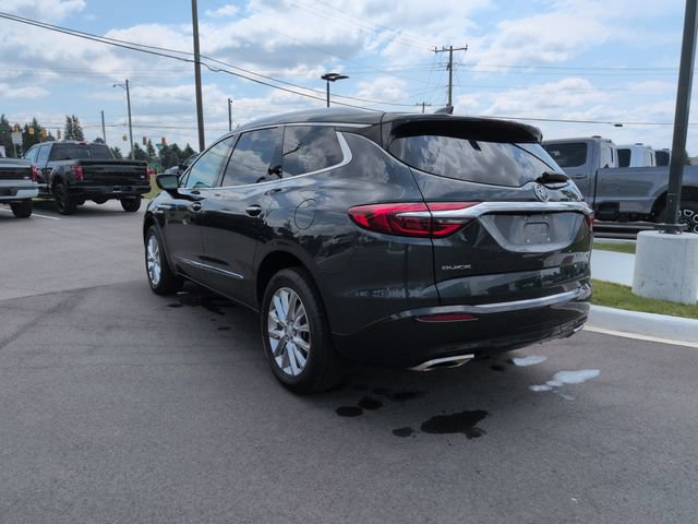 Used 2018 Buick Enclave Premium w/ Trailering Package AWD/4WD image 3