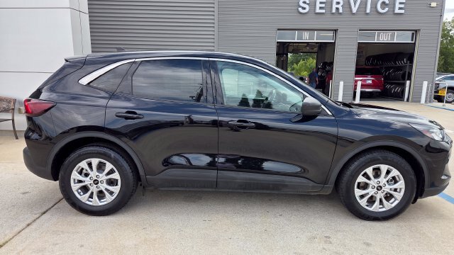 Certified 2024 Ford Escape Active FWD image 9