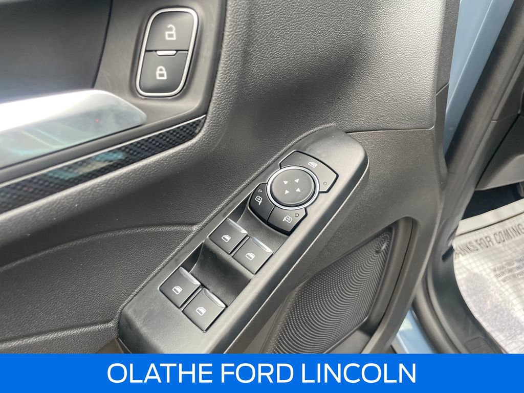 Certified 2025 Ford Escape ST-Line FWD image 21