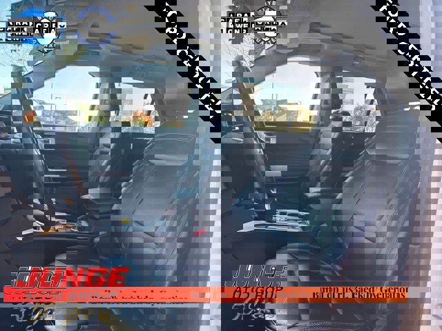 Certified 2022 Ford Explorer XLT w/ Equipment Group 202A image 28