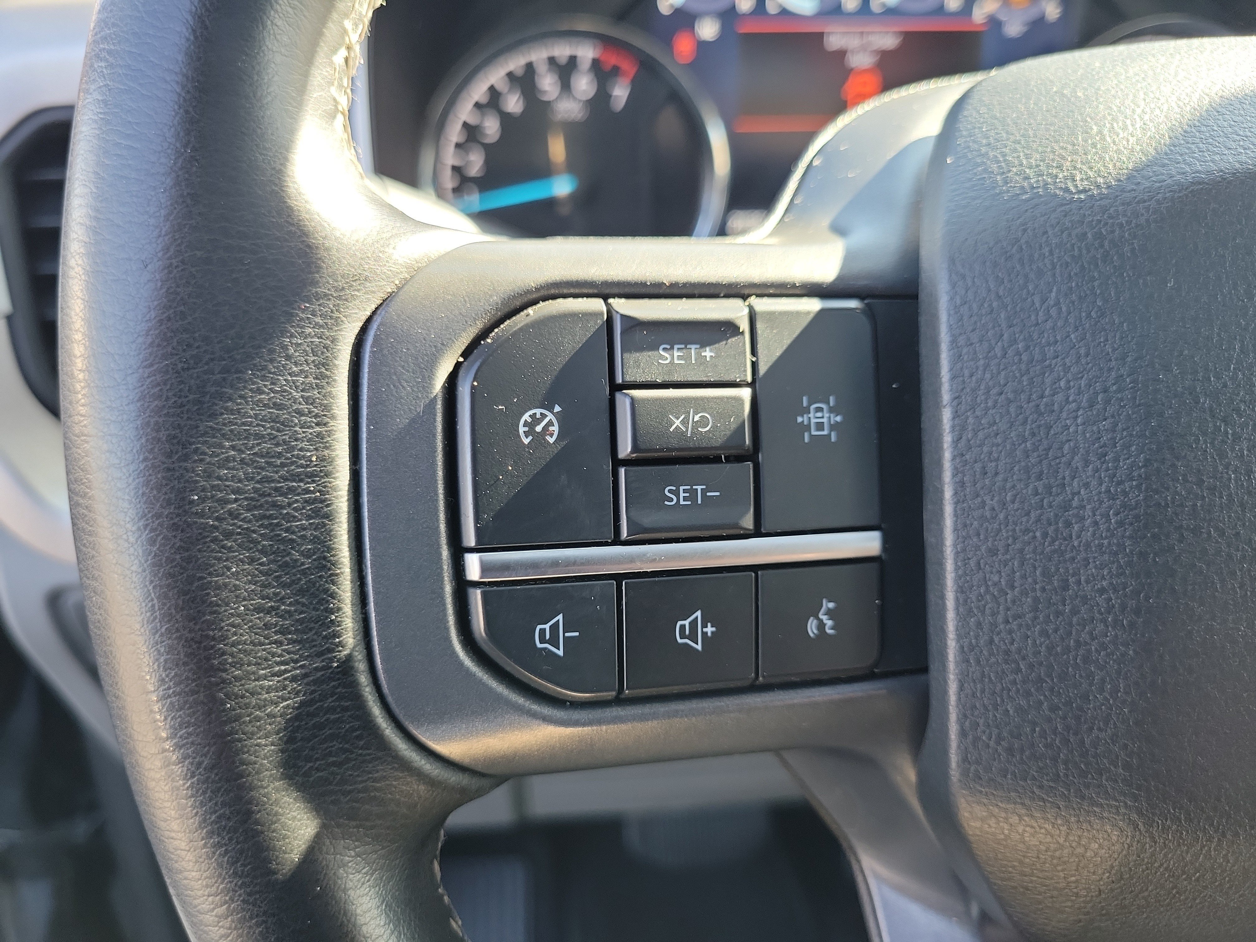 Certified 2023 Ford F150 XLT w/ Equipment Group 302A High RWD image 5