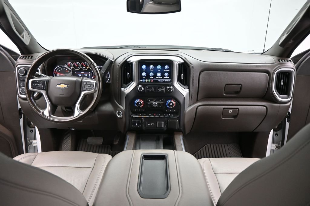 Used 2020 Chevrolet Silverado 1500 LTZ w/ LTZ Plus Package AWD/4WD image 17