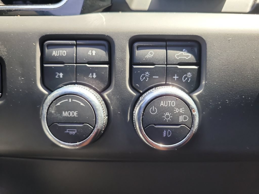 Used 2023 GMC Sierra 1500 Denali w/ Technology Package AWD/4WD image 26