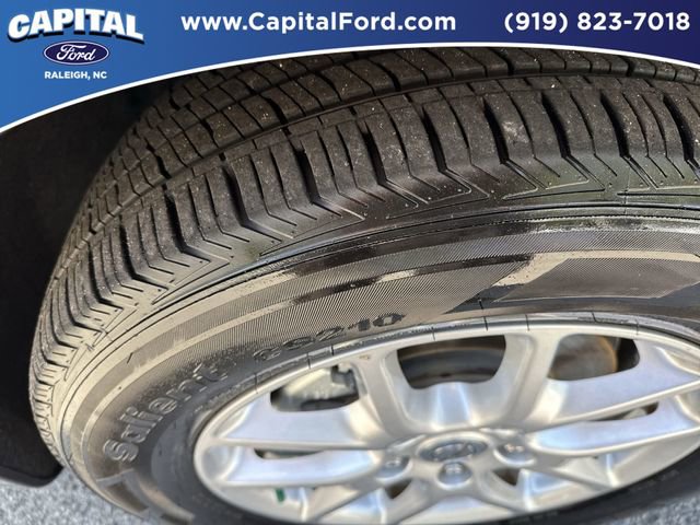 Used 2023 Chrysler Pacifica Touring-L FWD image 14