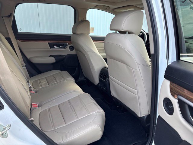 Used 2019 Honda CR-V Touring image 14