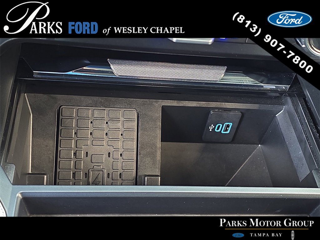 Certified 2025 Ford F250 Lariat w/ Black Appearance Package image 26