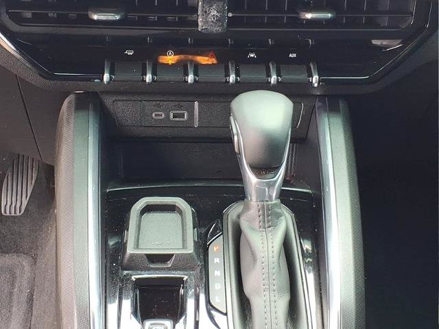 Used 2026 GMC Canyon Elevation RWD image 14