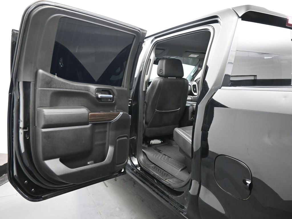 Used 2021 Chevrolet Silverado 1500 LT Trail Boss w/ Convenience Package II image 43