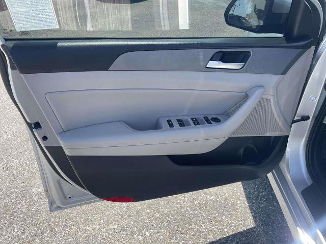 Used 2019 Hyundai Sonata SEL FWD image 16