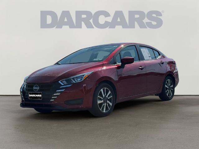 Used 2024 Nissan Versa SV FWD image 3