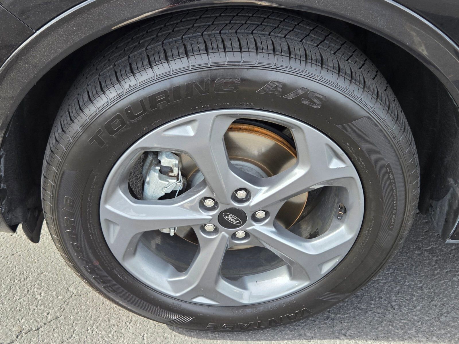 Certified 2024 Ford Escape ST-Line image 9