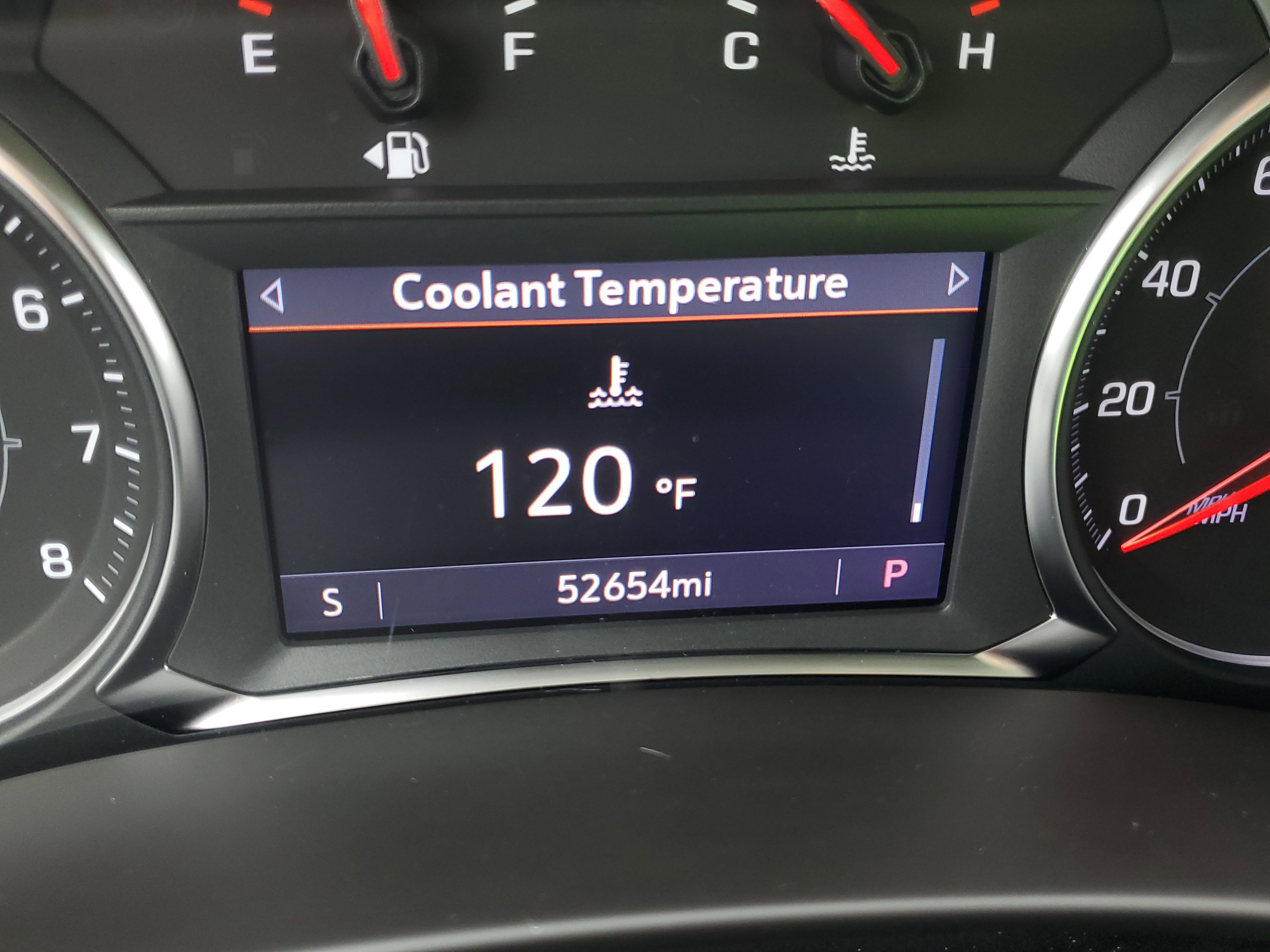 Used 2023 GMC Terrain SLT w/ Tech Package image 24