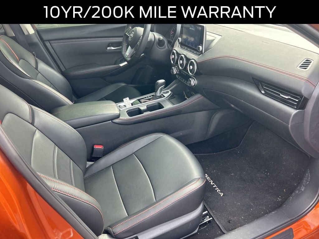 Used 2025 Nissan Sentra SR w/ SR Premium Package image 5
