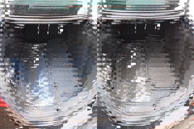 Used 2023 Mercedes-Benz E 350 4MATIC Sedan image 16