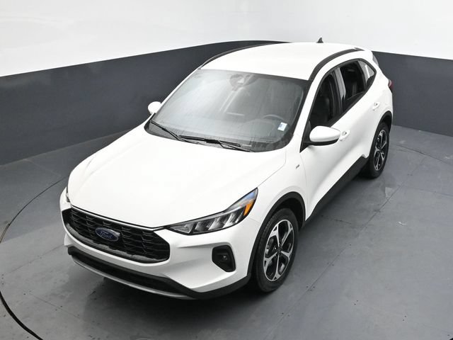 Certified 2025 Ford Escape ST-Line Select AWD/4WD image 41