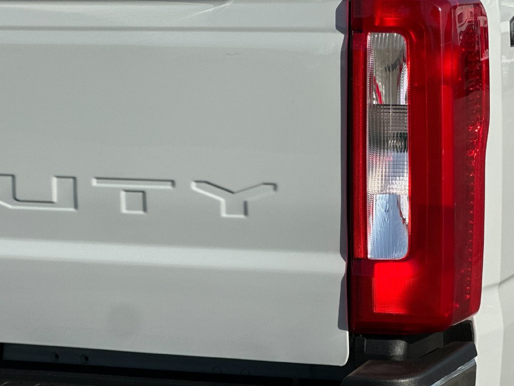 Certified 2025 Ford F250 XLT AWD/4WD image 23