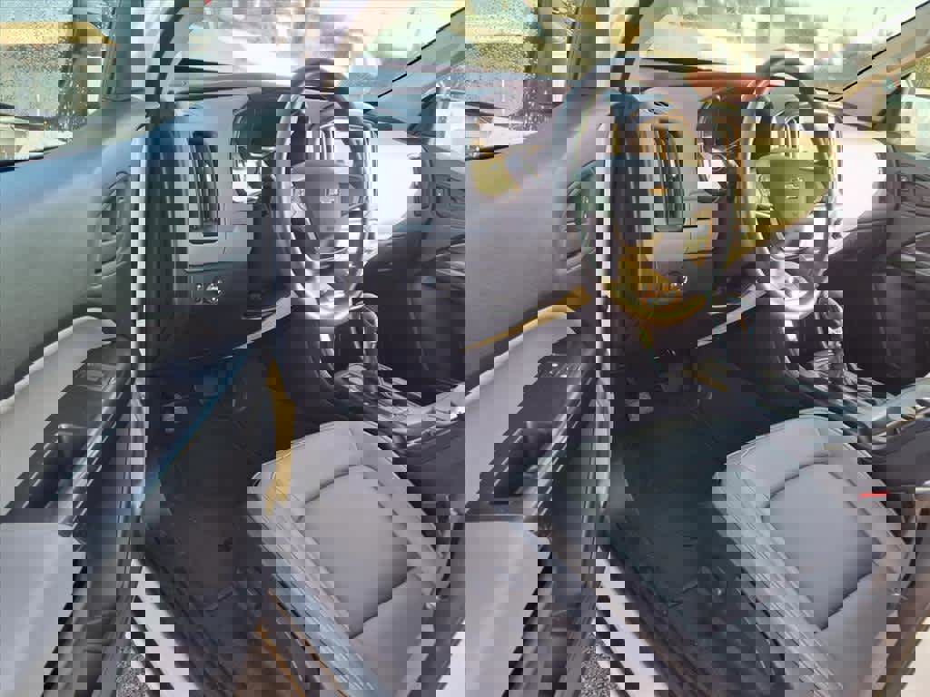 Used 2022 Chevrolet Colorado W/T w/ WT Convenience Package image 6