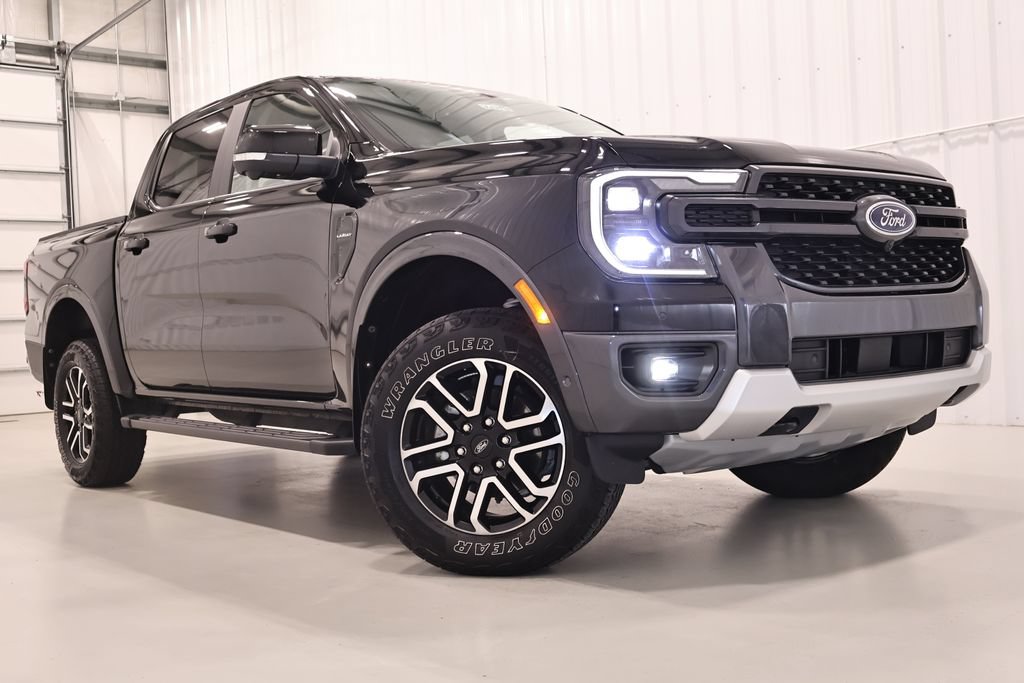 Certified 2024 Ford Ranger Lariat w/ FX4 Off-Road Package AWD/4WD image 43