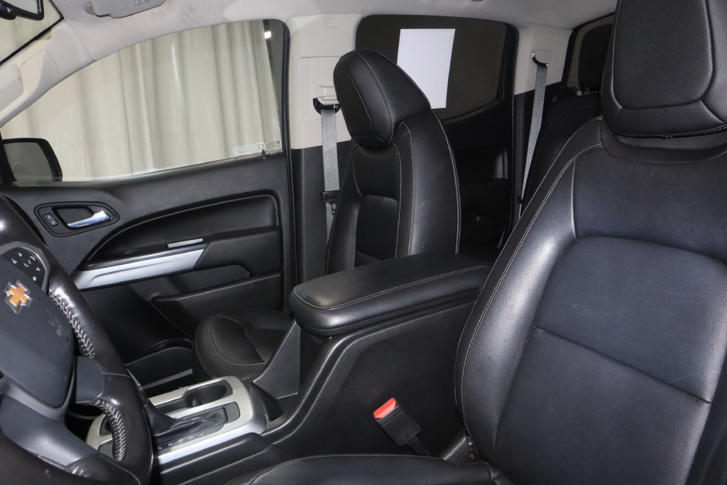 Used 2020 Chevrolet Colorado LT w/ Luxury Package AWD/4WD image 18