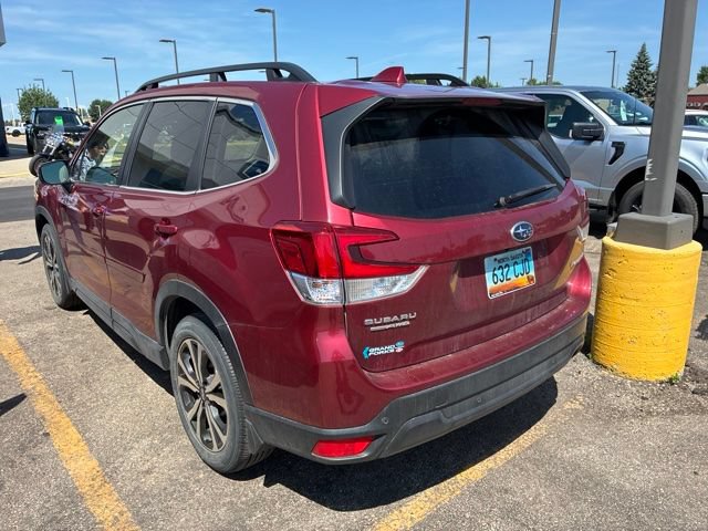 Used 2022 Subaru Forester Limited AWD/4WD image 5