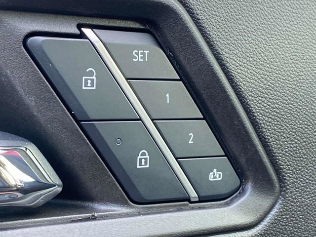 Used 2024 GMC Canyon AT4 w/ AT4 Premium Package image 21