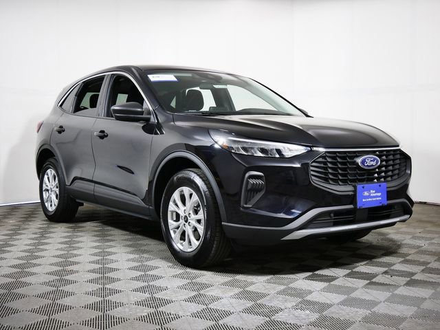 Certified 2024 Ford Escape Active AWD/4WD image 7