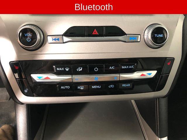 Certified 2023 Ford Explorer XLT w/ XLT Sport Appearance Package AWD/4WD image 10