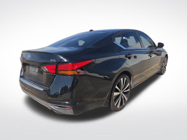 Used 2021 Nissan Altima 2.5 SR FWD image 9