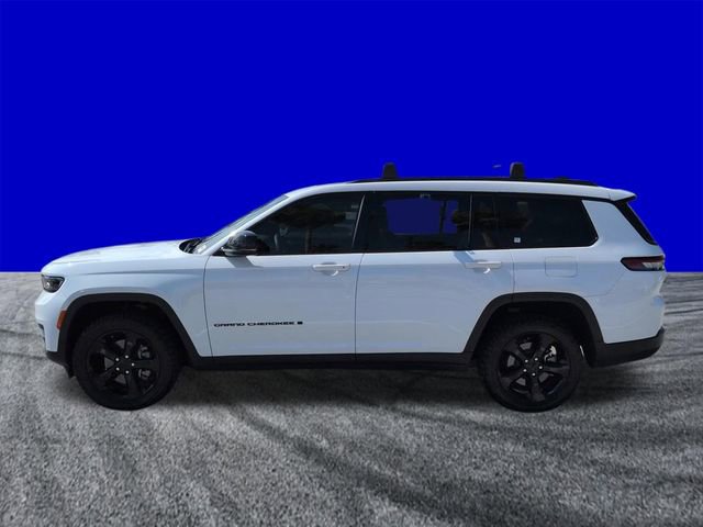 Used 2023 Jeep Grand Cherokee L Laredo AWD/4WD image 7