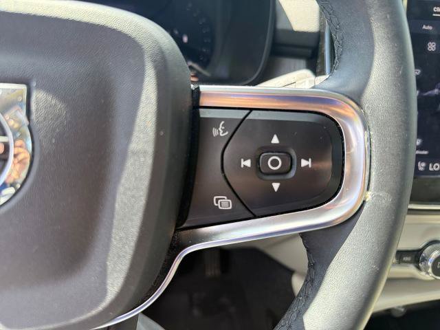 Used 2023 Volvo XC40 B5 Plus w/ Climate Package AWD/4WD image 35