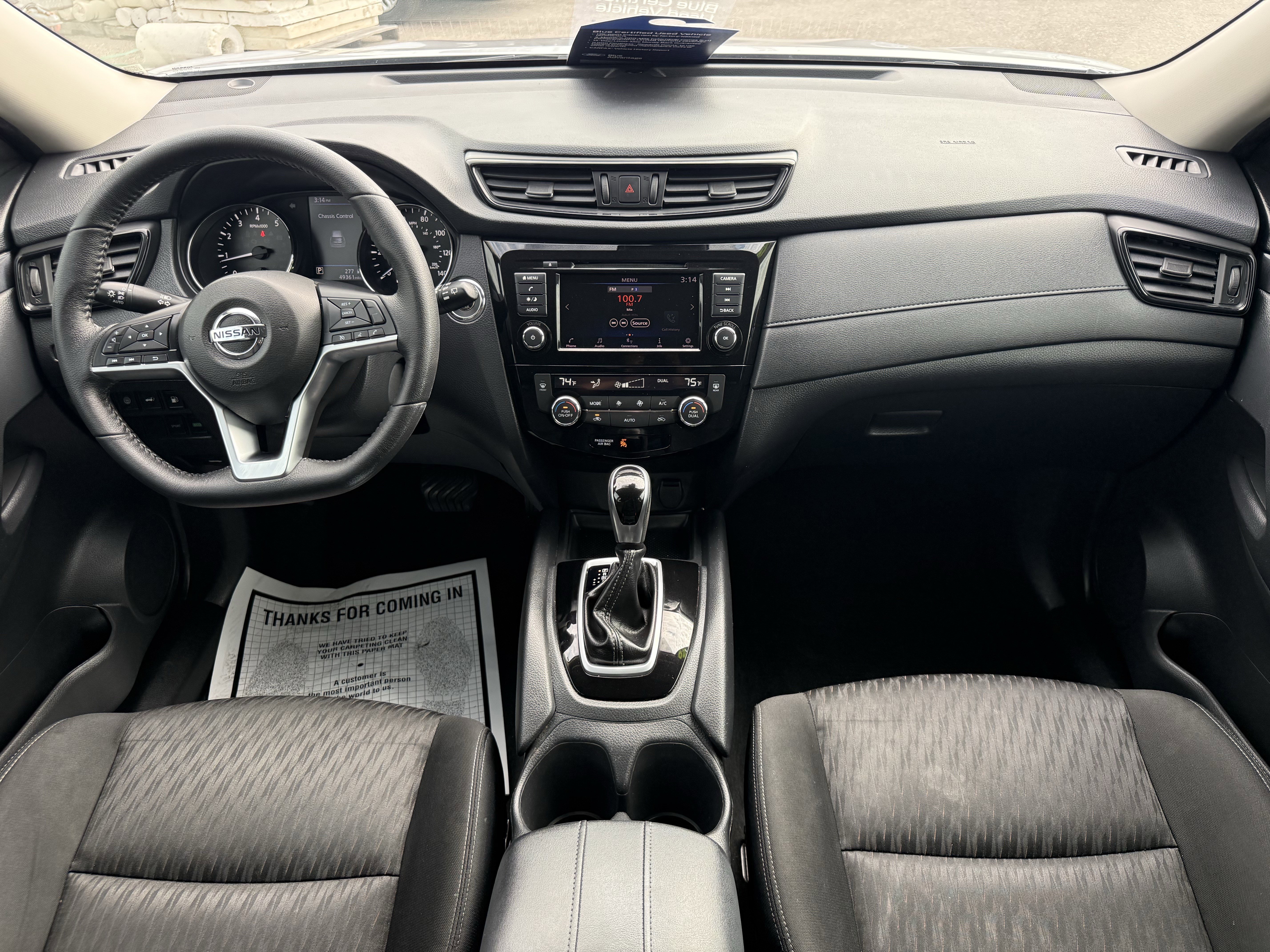 Used 2020 Nissan Rogue SV image 16