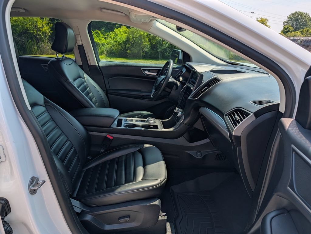 Certified 2022 Ford Edge SEL AWD/4WD image 23