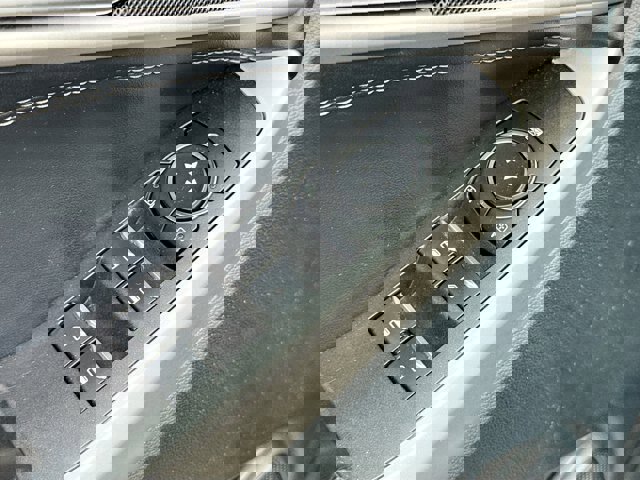 Certified 2022 Ford Explorer XLT image 16