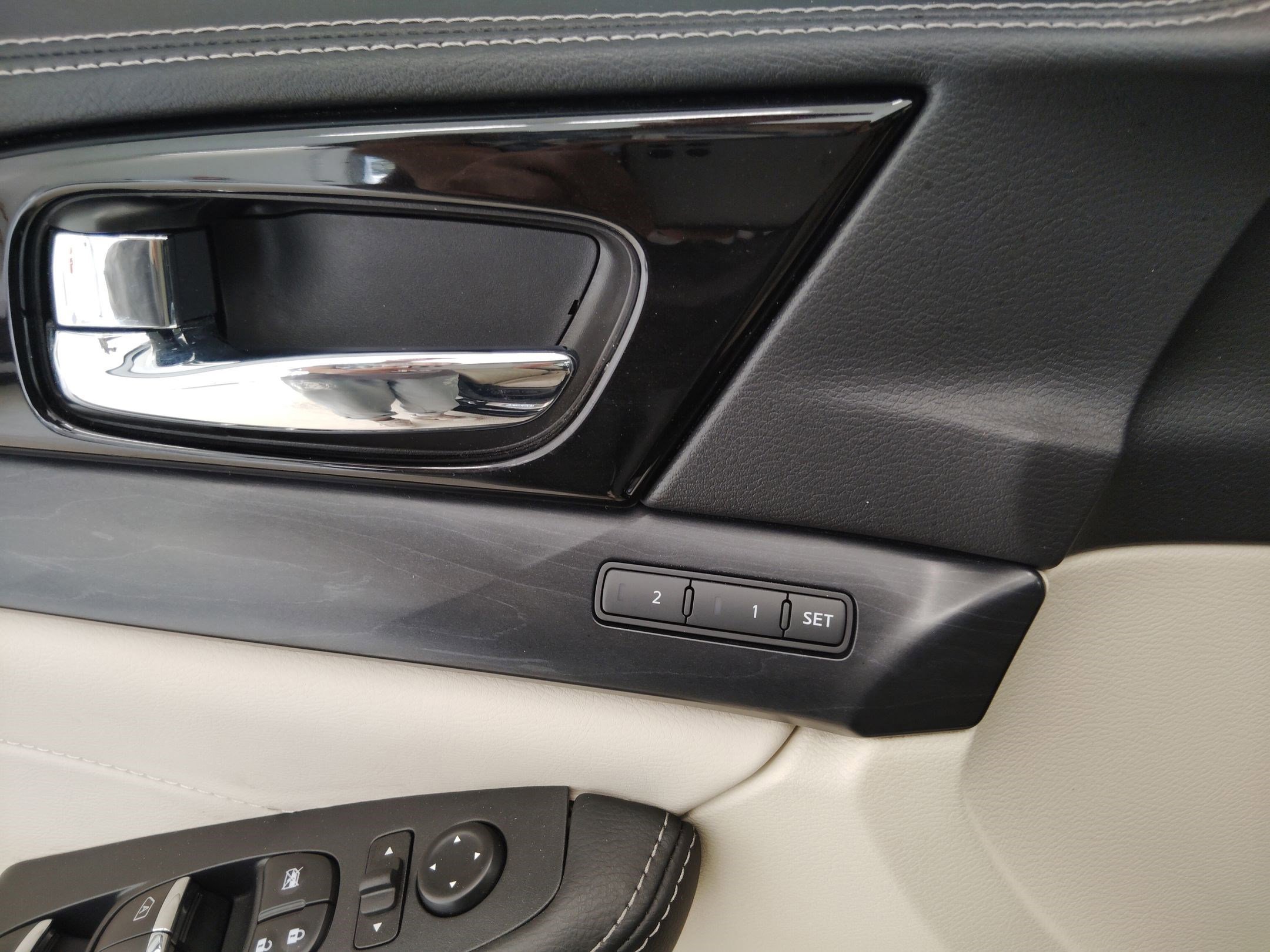 Used 2023 Nissan Maxima Platinum w/ Sport Mat Group image 26