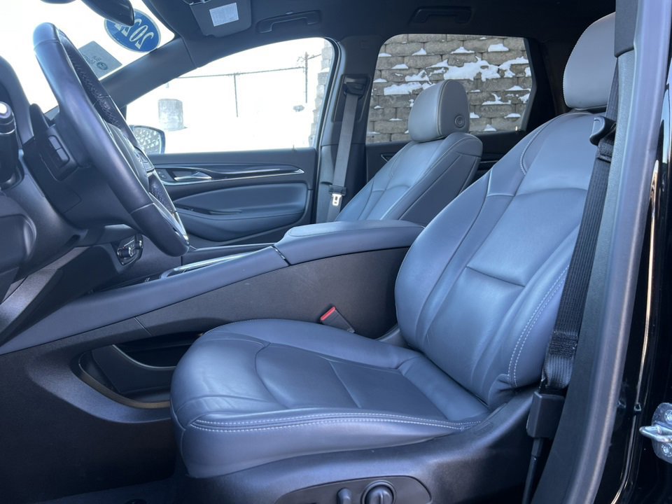 Used 2022 Buick Enclave Essence w/ Experience Buick Package image 10