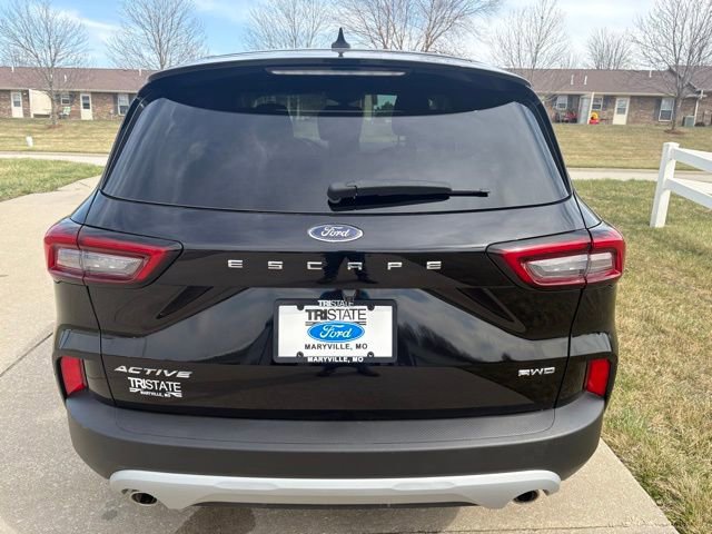 Certified 2024 Ford Escape Active AWD/4WD image 3