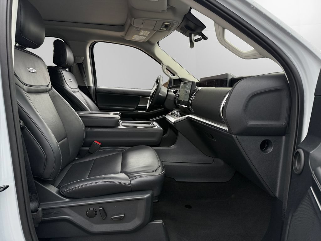 Certified 2025 Ford Expedition Max Platinum AWD/4WD image 14