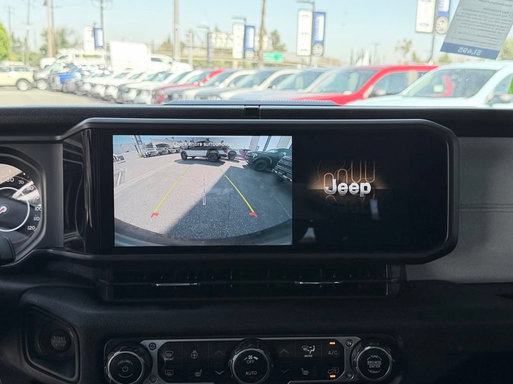 Used 2024 Jeep Wrangler Sport AWD/4WD image 29