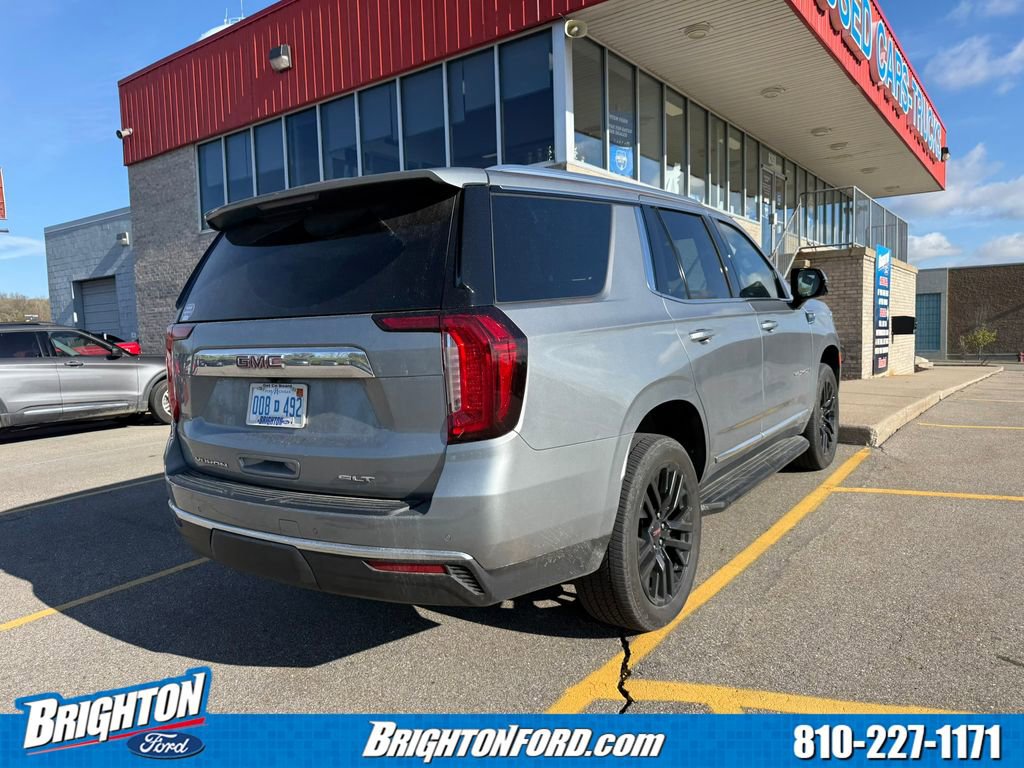 Used 2023 GMC Yukon SLT w/ SLT Premium Package AWD/4WD image 7