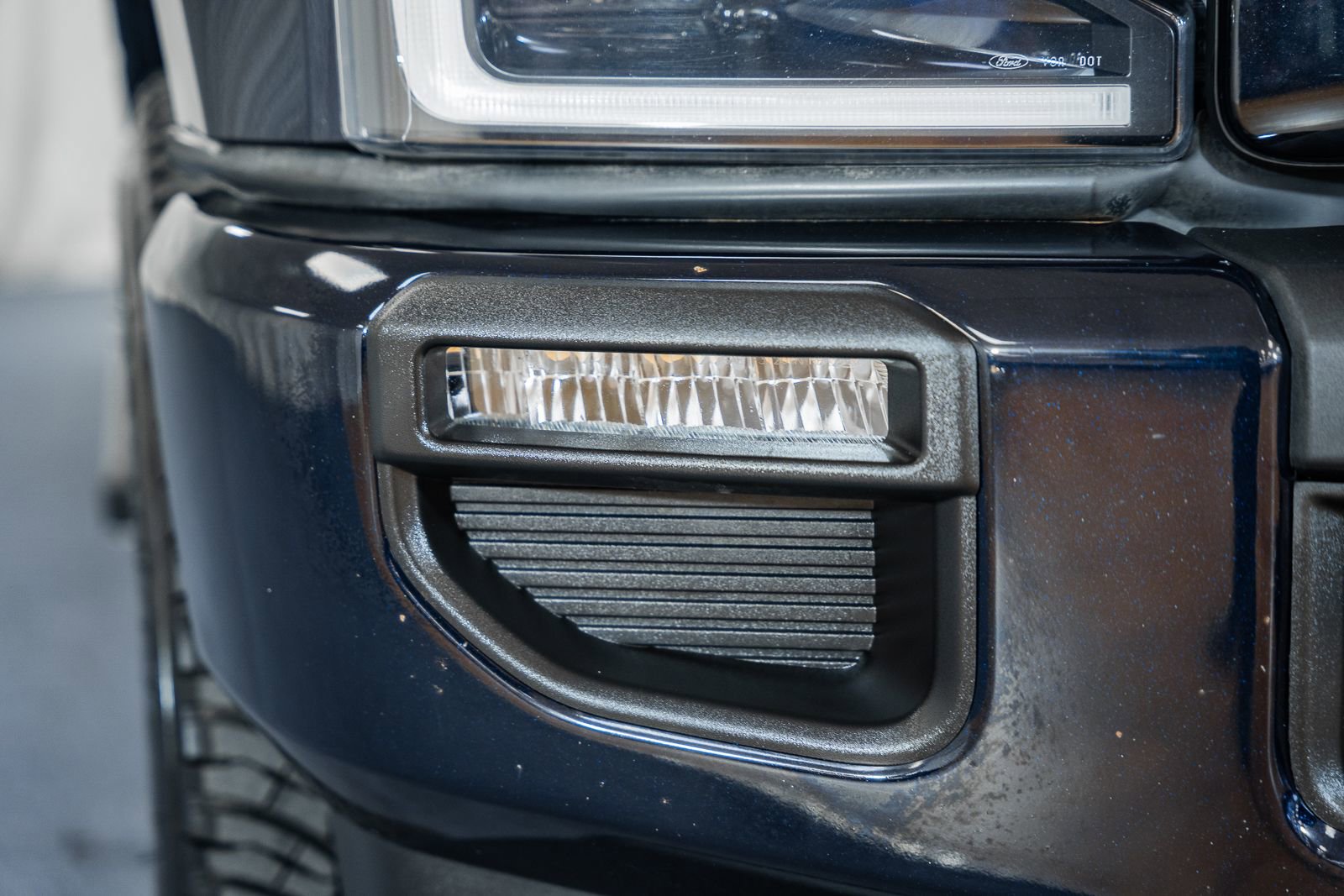 Certified 2022 Ford F250 Lariat w/ Black Appearance Pkg image 15