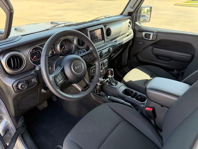Used 2023 Jeep Wrangler Sport S image 11