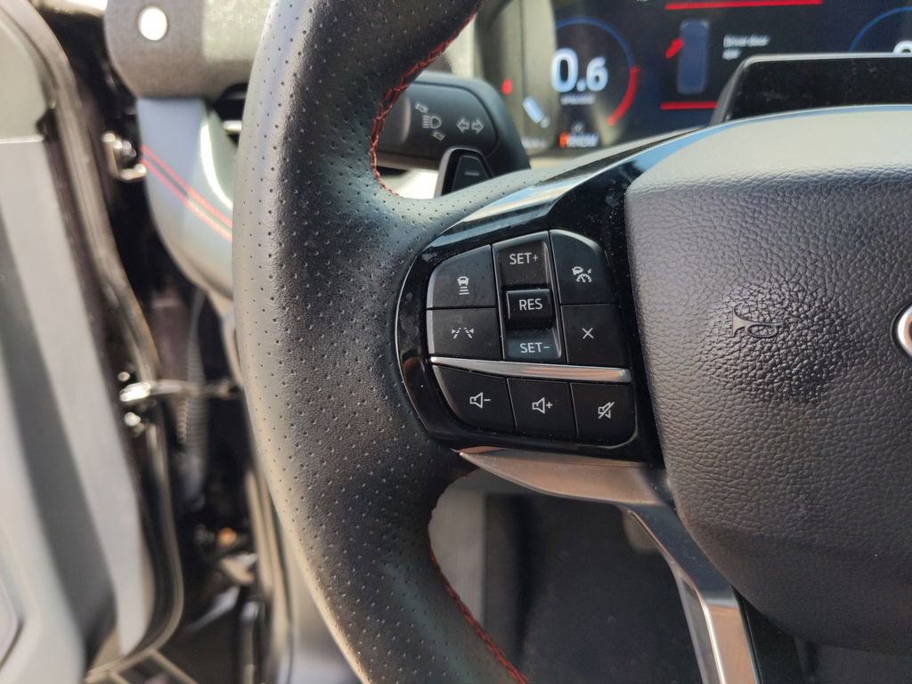 Certified 2025 Ford Explorer ST image 28