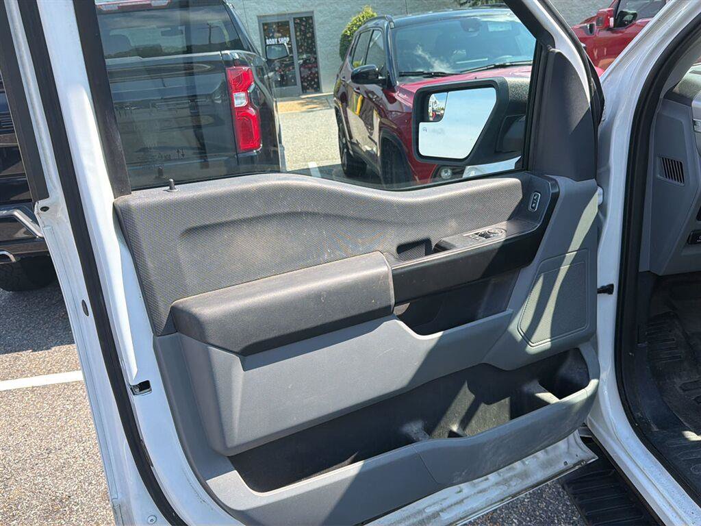 Certified 2022 Ford F150 XL w/ Equipment Group 101A High RWD image 8