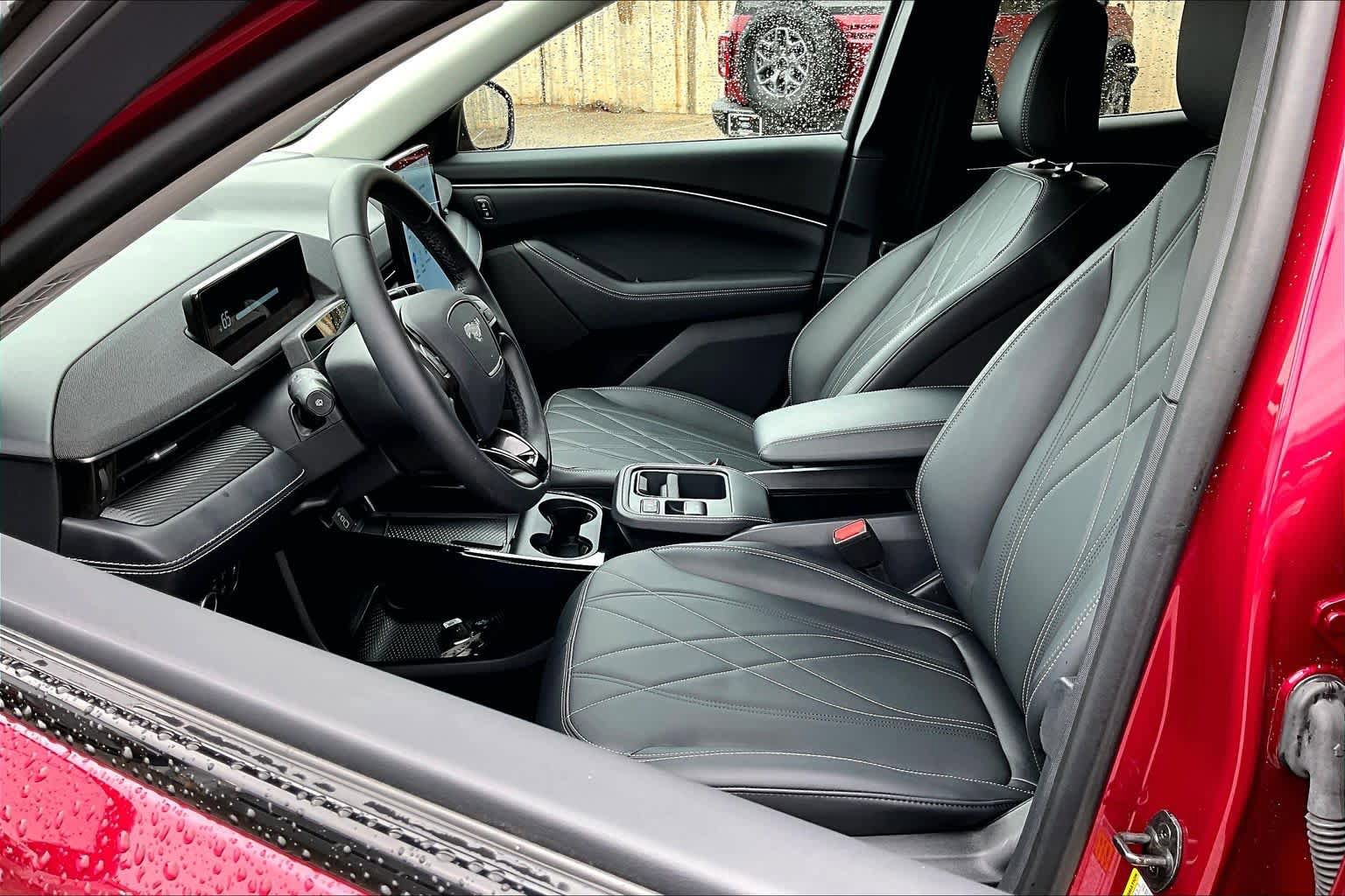 Certified 2025 Ford Mustang Mach-E Select w/ Comfort Package Lite AWD/4WD image 7