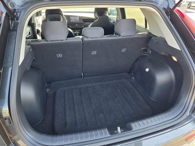 Used 2025 Kia Niro LX FWD image 27