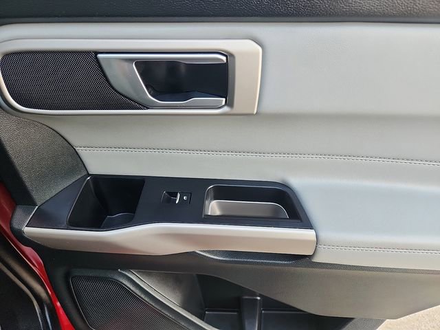 Certified 2023 Ford Explorer XLT w/ Equipment Group 202A image 32