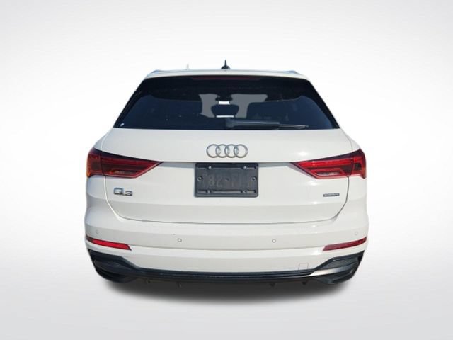 Used 2022 Audi Q3 2.0T Premium w/ Convenience Package AWD/4WD image 8