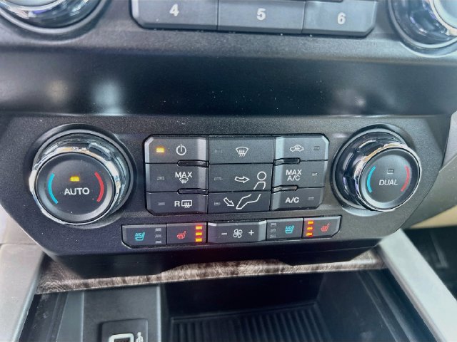 Certified 2019 Ford F350 Lariat w/ Lariat Value Package AWD/4WD image 27
