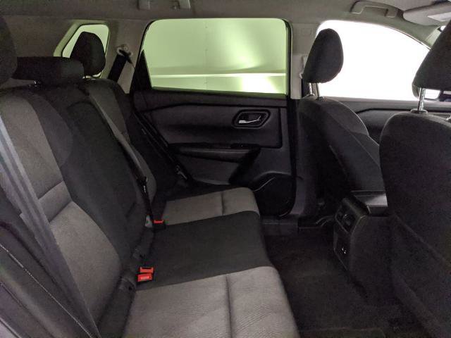 Used 2024 Nissan Rogue SV image 25