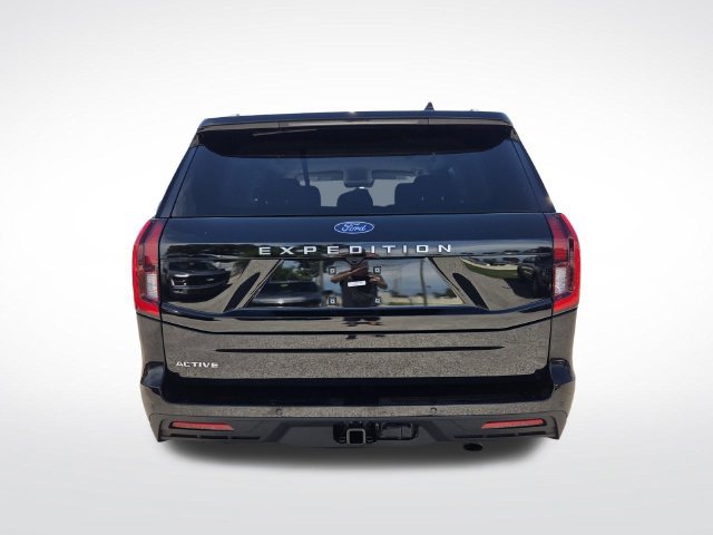 Certified 2025 Ford Expedition Active RWD image 8